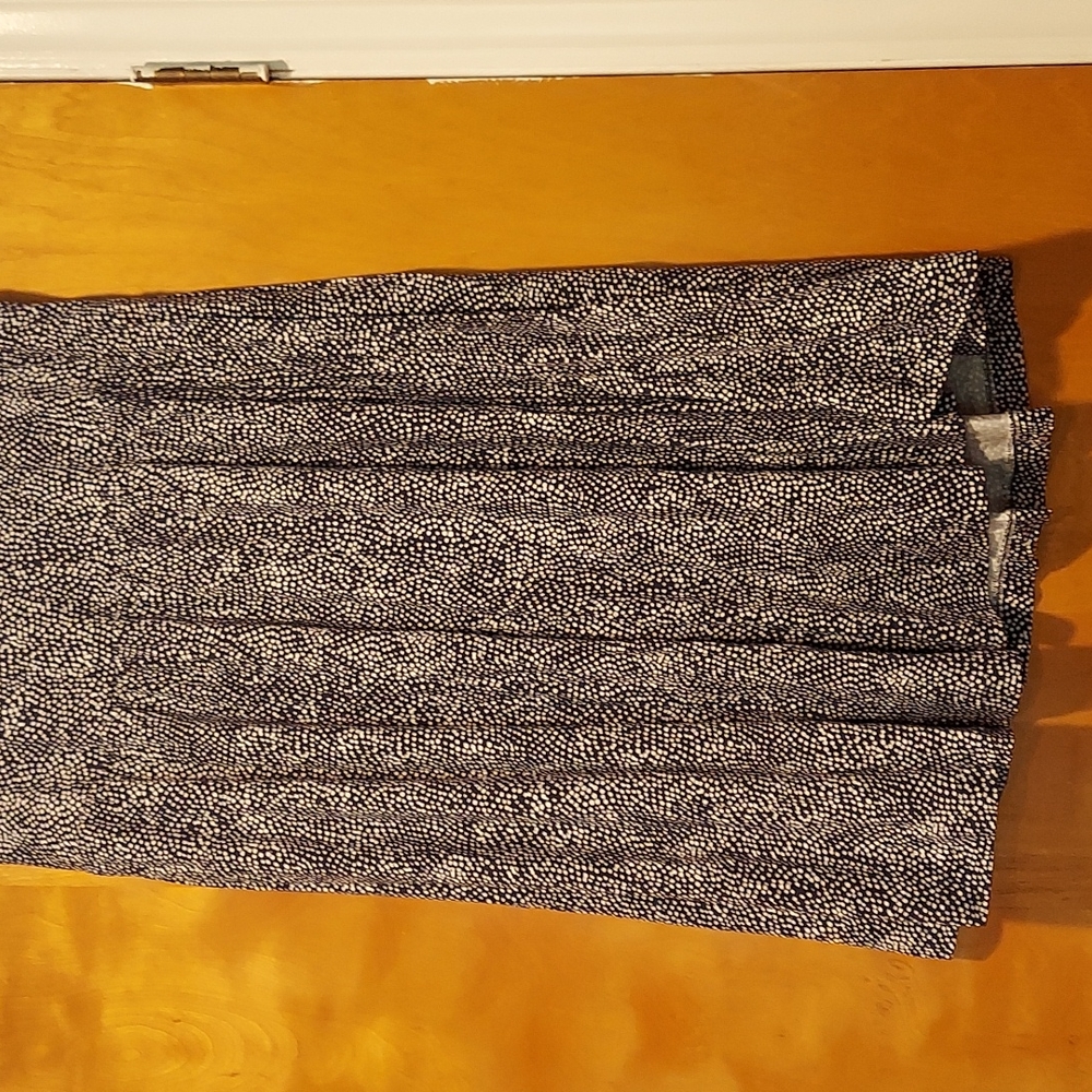 Hilary Radley wide band skirt, Sz L